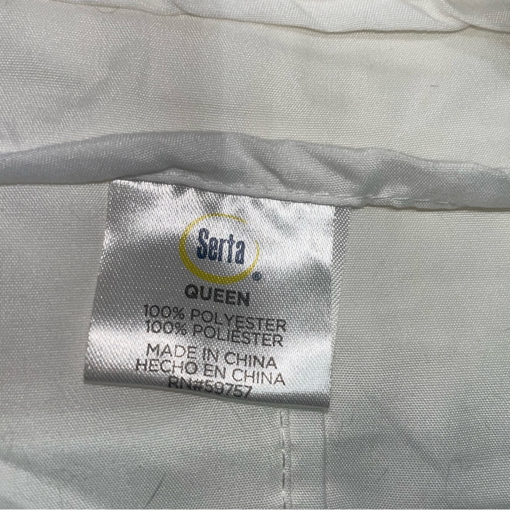 SERTA COOLING SHEETS - Picture 2 of 2